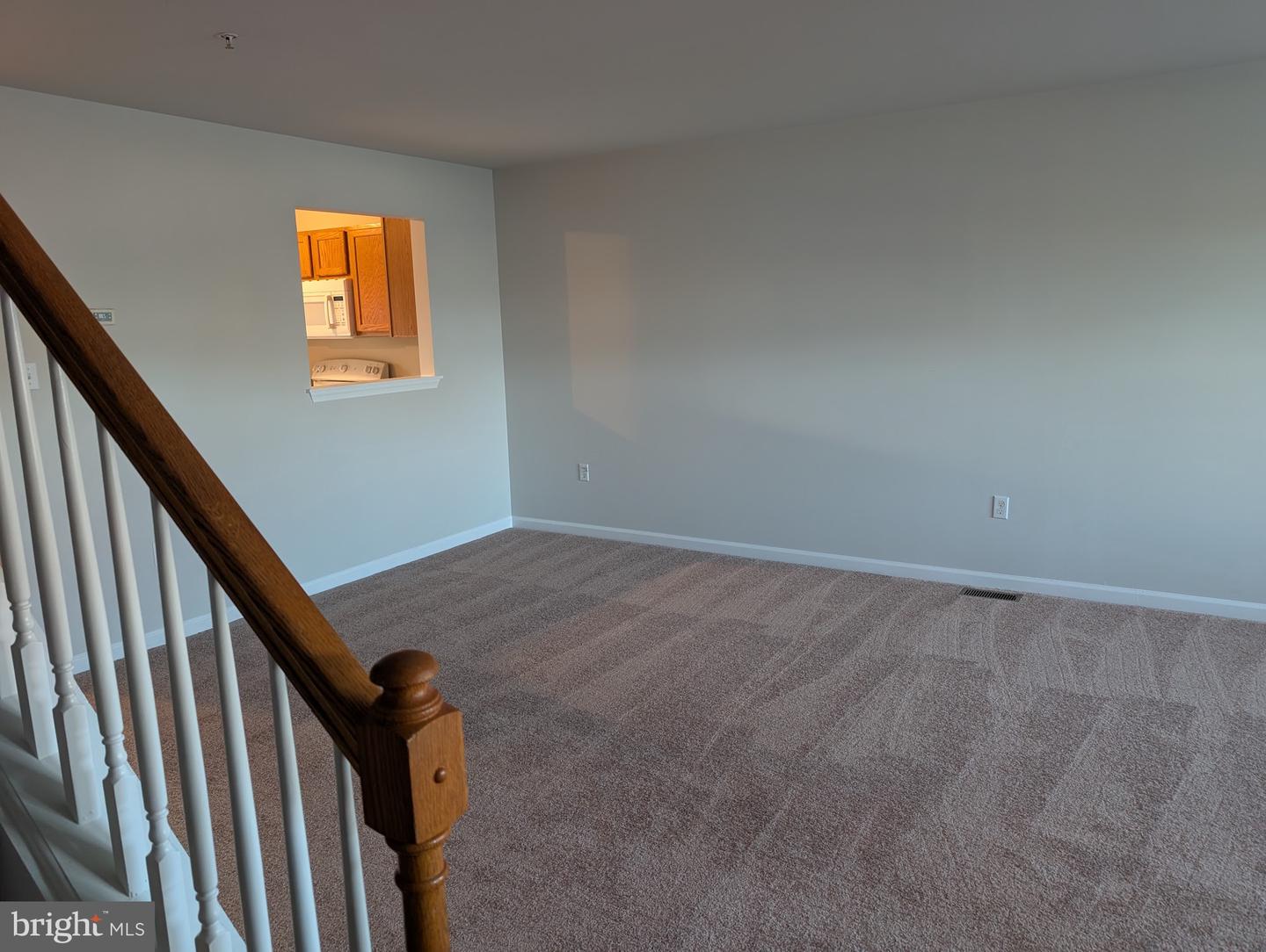 118 Vince Dr Property Photo 4