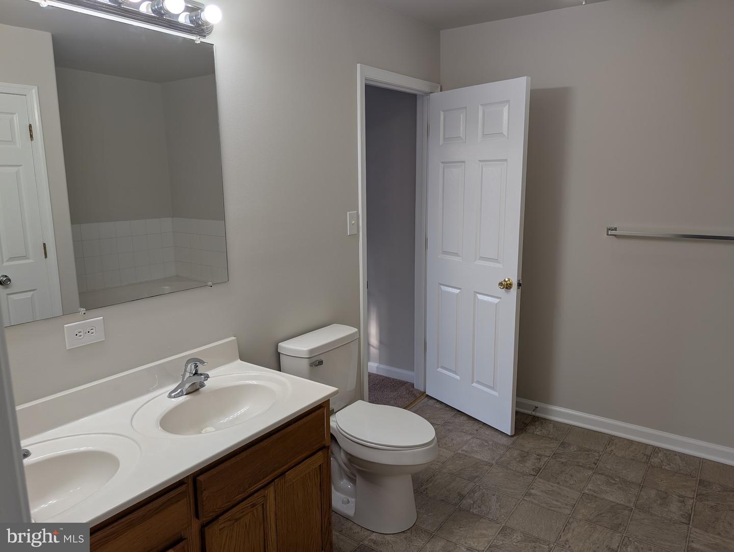 118 Vince Dr Property Photo 13