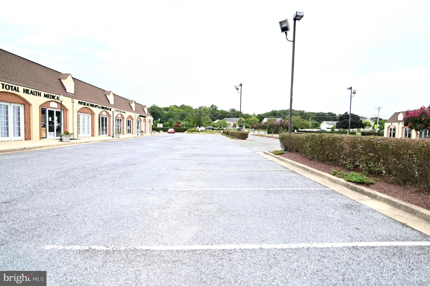 12106 Old Line Ctr #r-8-b Property Photo 7