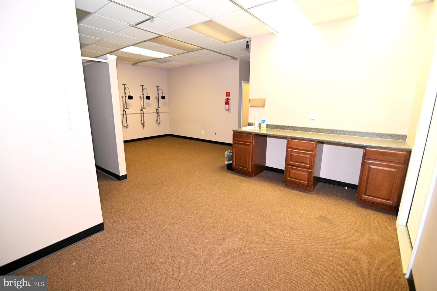 12106 Old Line Ctr #r-8-b Property Photo 23