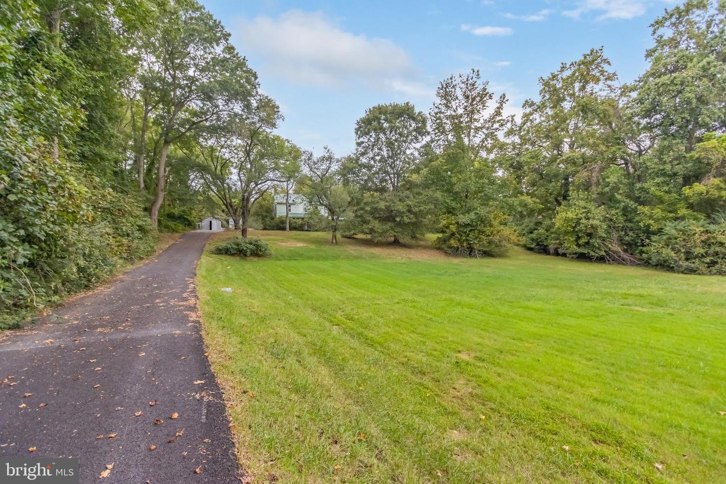 4615 Bicknell Rd Property Photo 18