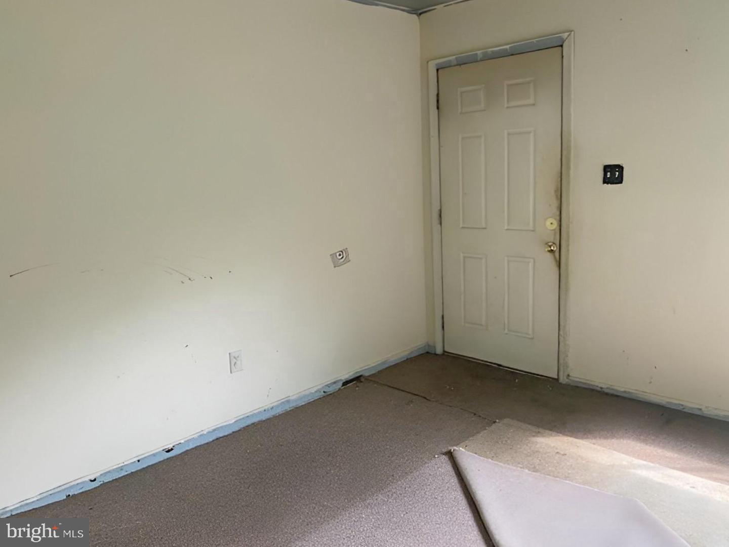 6215 Bartlett Pl Property Photo 17