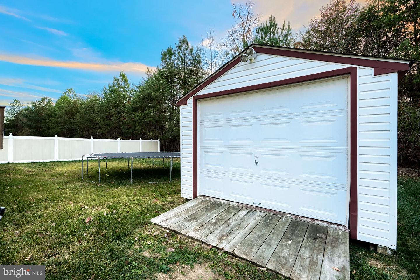 10017 Wamsley Ct Property Photo 8