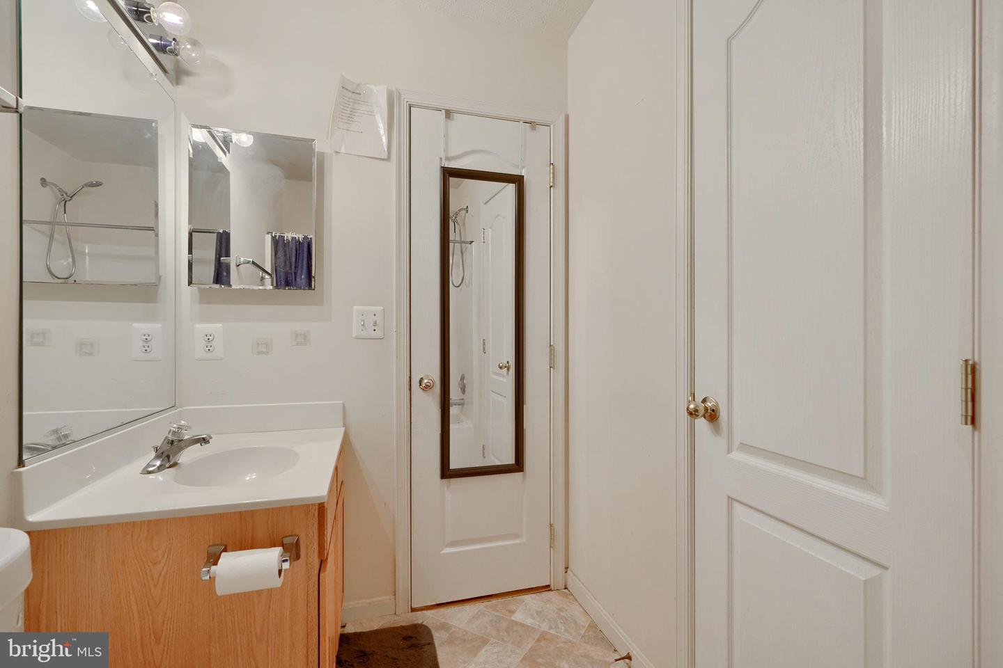 10017 Wamsley Ct Property Photo 41