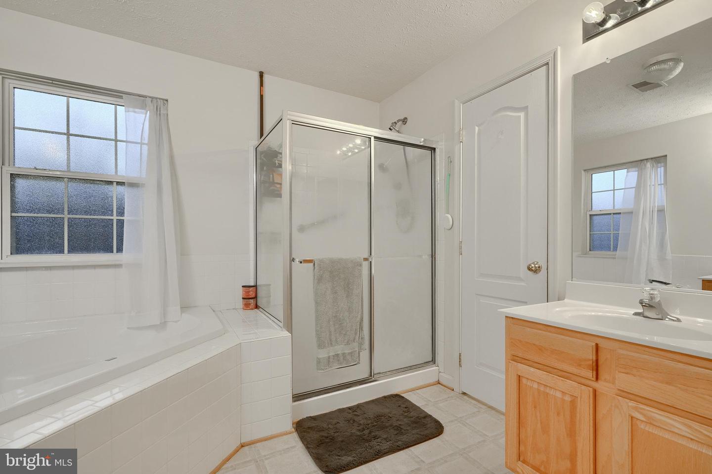 10017 Wamsley Ct Property Photo 48
