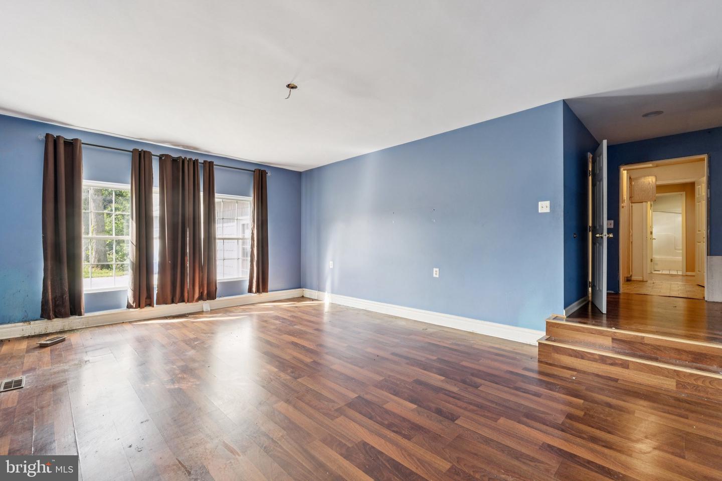 14413 Bittersweet Dr Property Photo 10