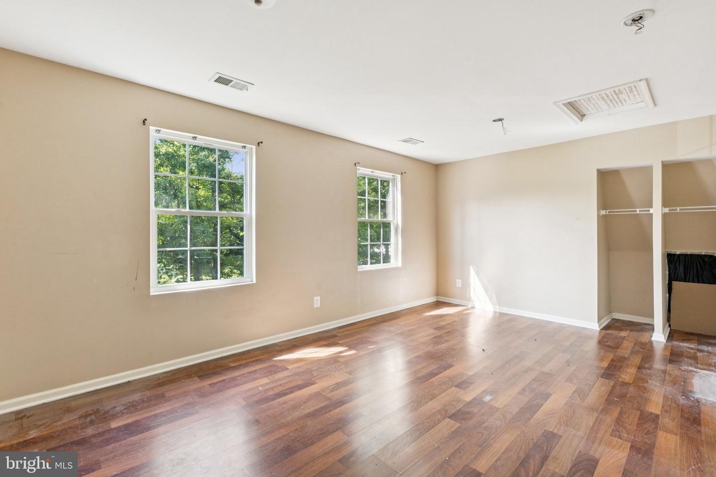 14413 Bittersweet Dr Property Photo 13