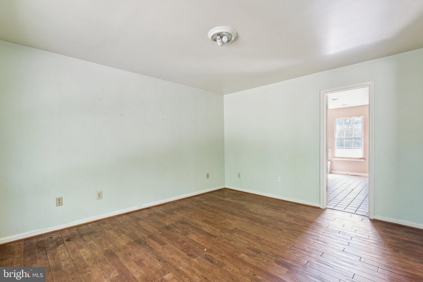 14413 Bittersweet Dr Property Photo 21