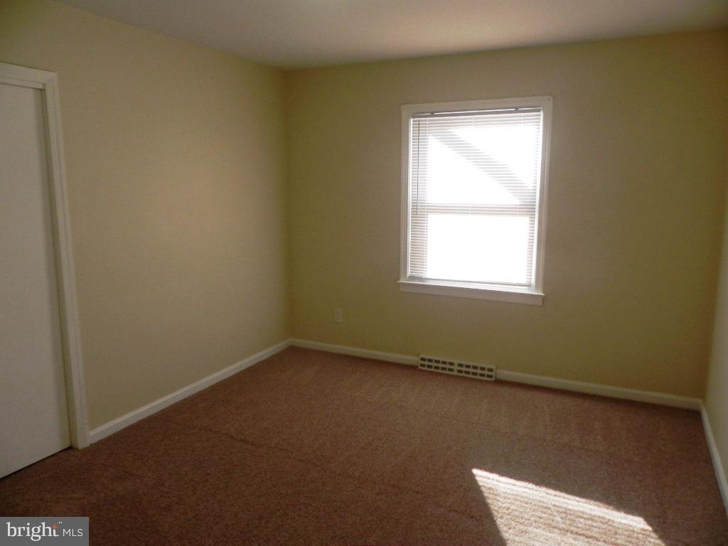 10170 Berry Rd Property Photo 7