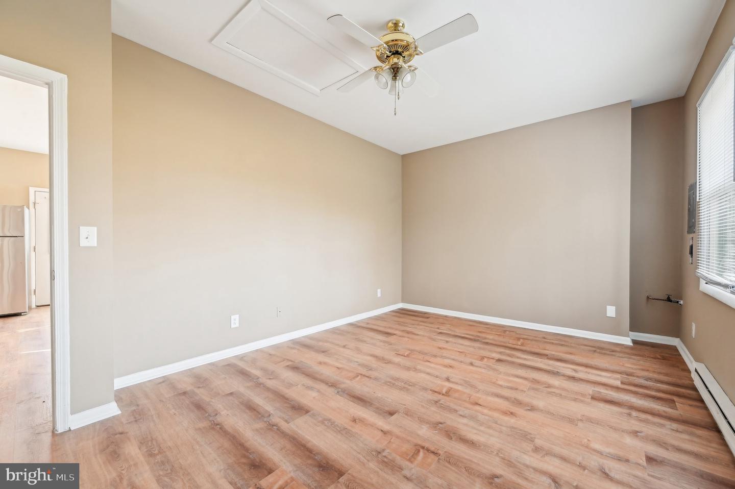 13995 Petzold Dr Property Photo 28