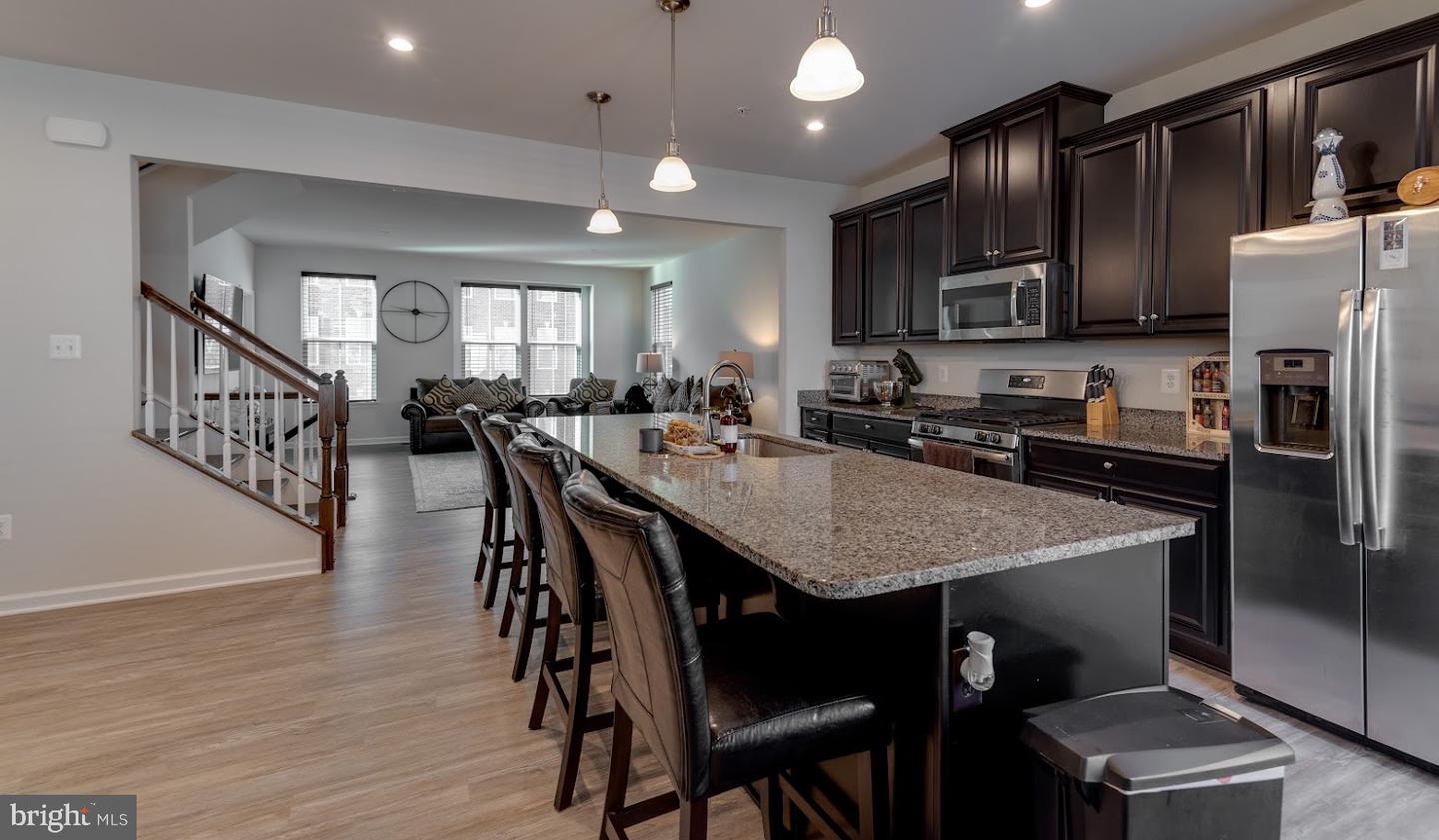 10906 Clerkenwell Aly Property Photo 3
