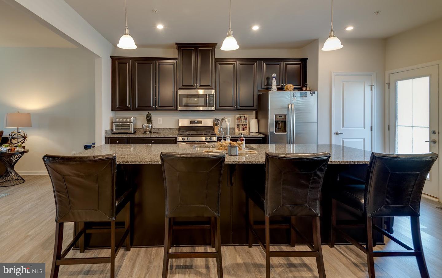 10906 Clerkenwell Aly Property Photo 7