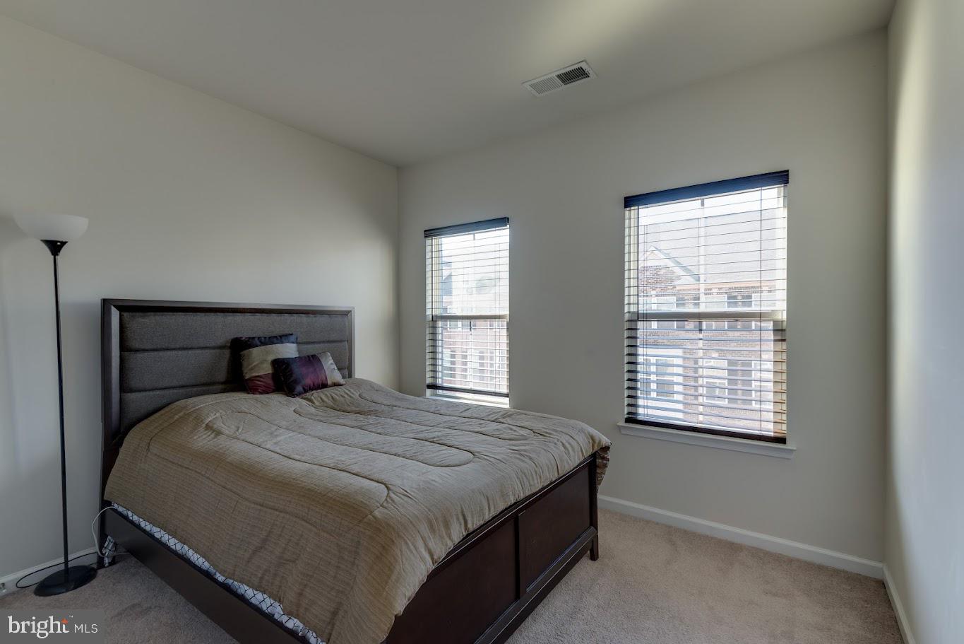 10906 Clerkenwell Aly Property Photo 15