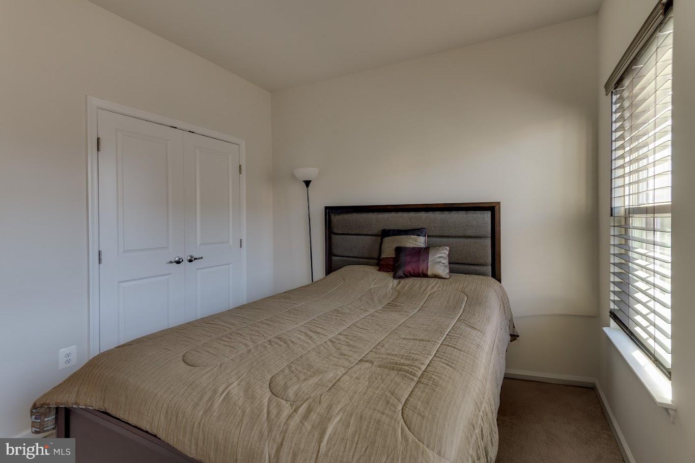 10906 Clerkenwell Aly Property Photo 16
