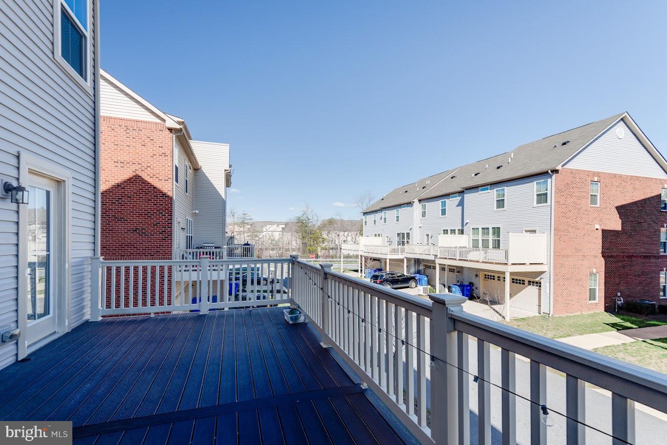 10906 Clerkenwell Aly Property Photo 23