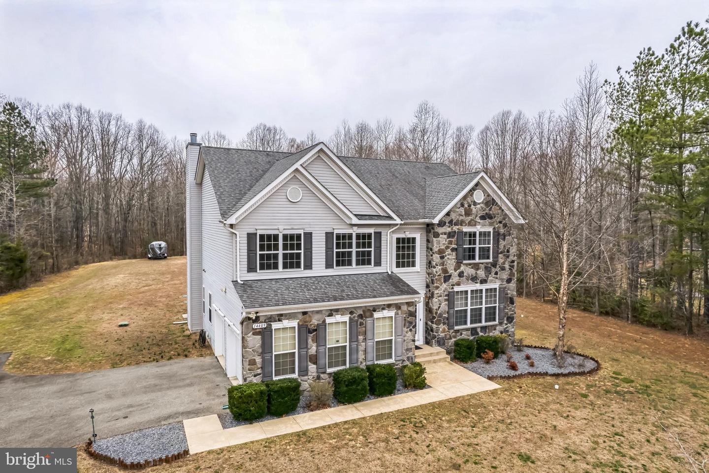 14409 Frontier Trails Ct Property Photo 4