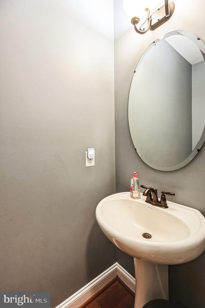 14409 Frontier Trails Ct Property Photo 24
