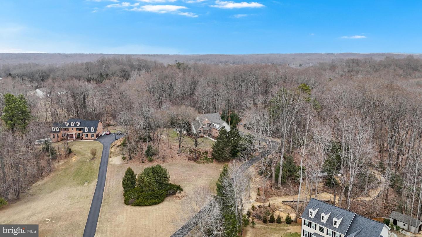 16817 Old Field Ln Property Photo 47