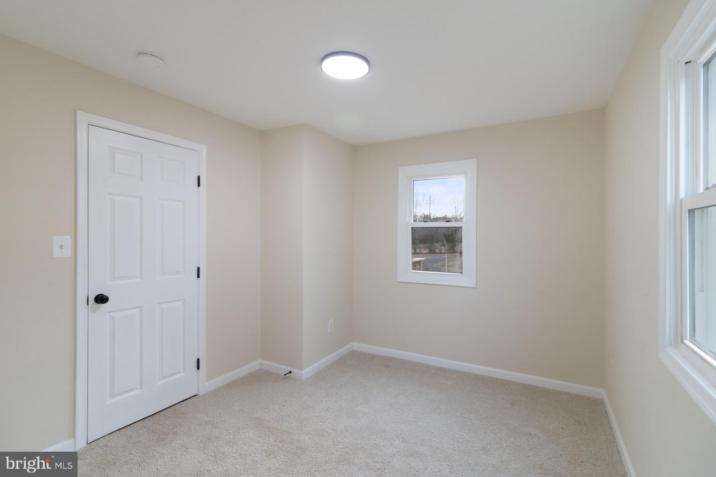 3165 Mill Pl Property Photo 12