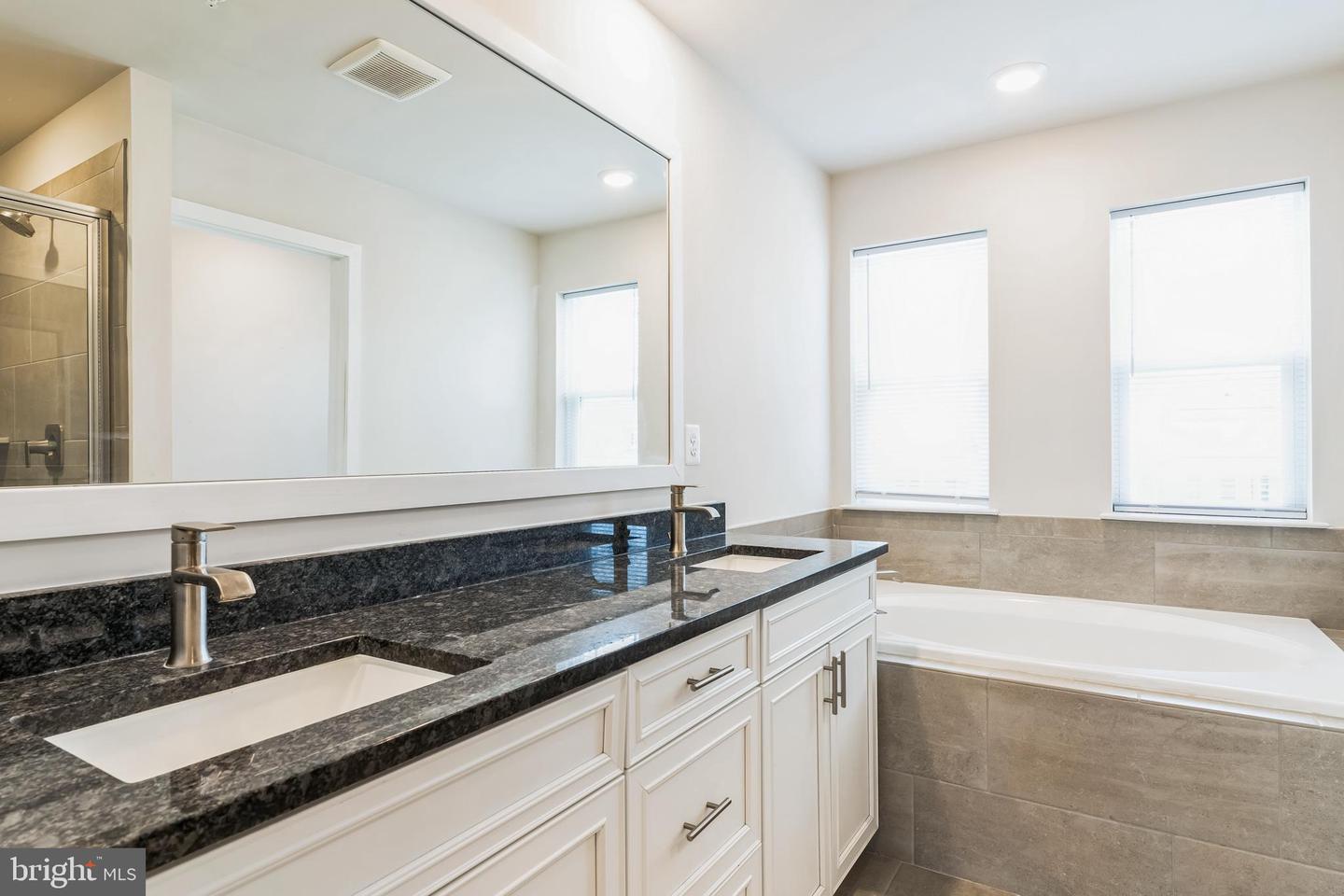 11793 Seamus Heaney Ct Property Photo 22