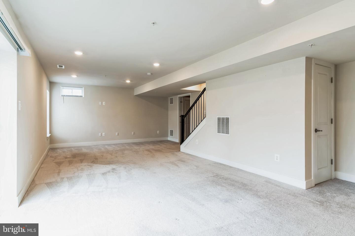11793 Seamus Heaney Ct Property Photo 25