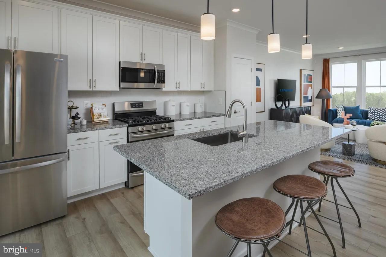 11009 Barnard Place Property Photo 2