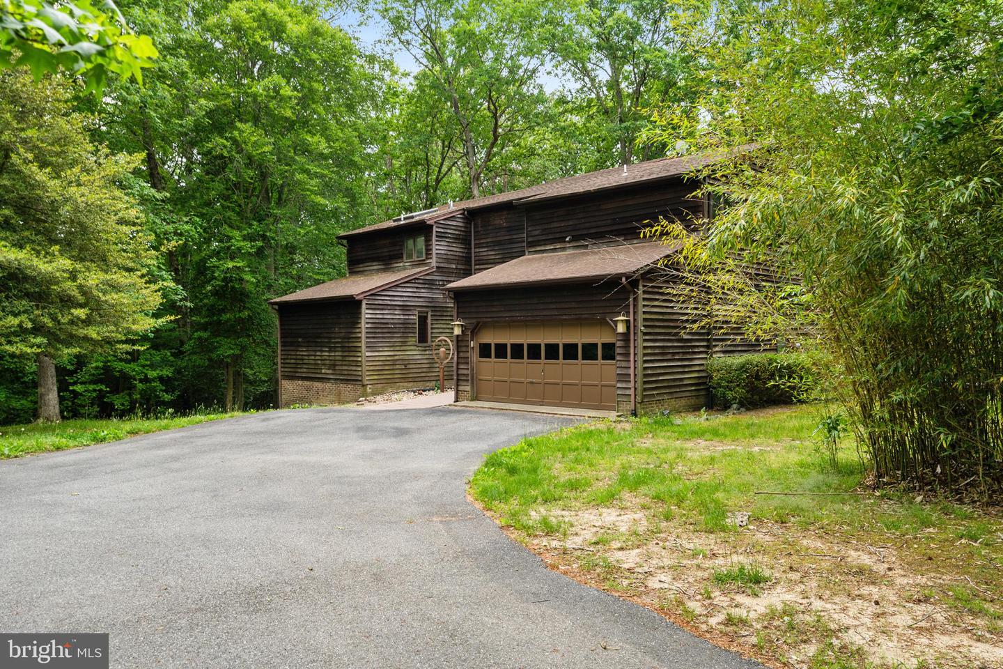 8095 Plowden Dr Property Photo 17