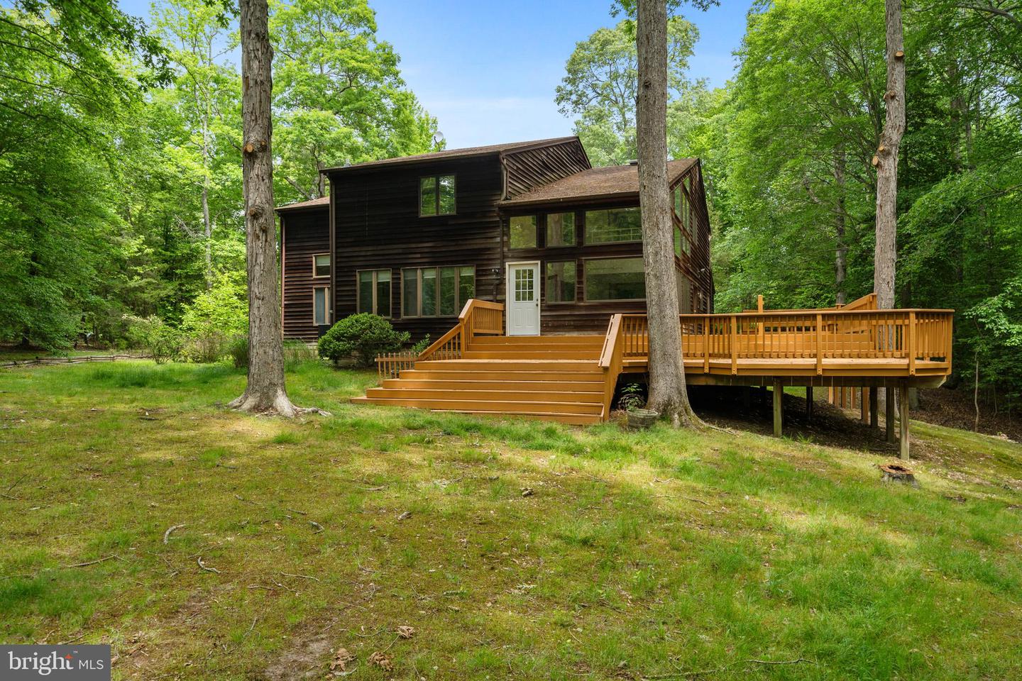 8095 Plowden Dr Property Photo 28