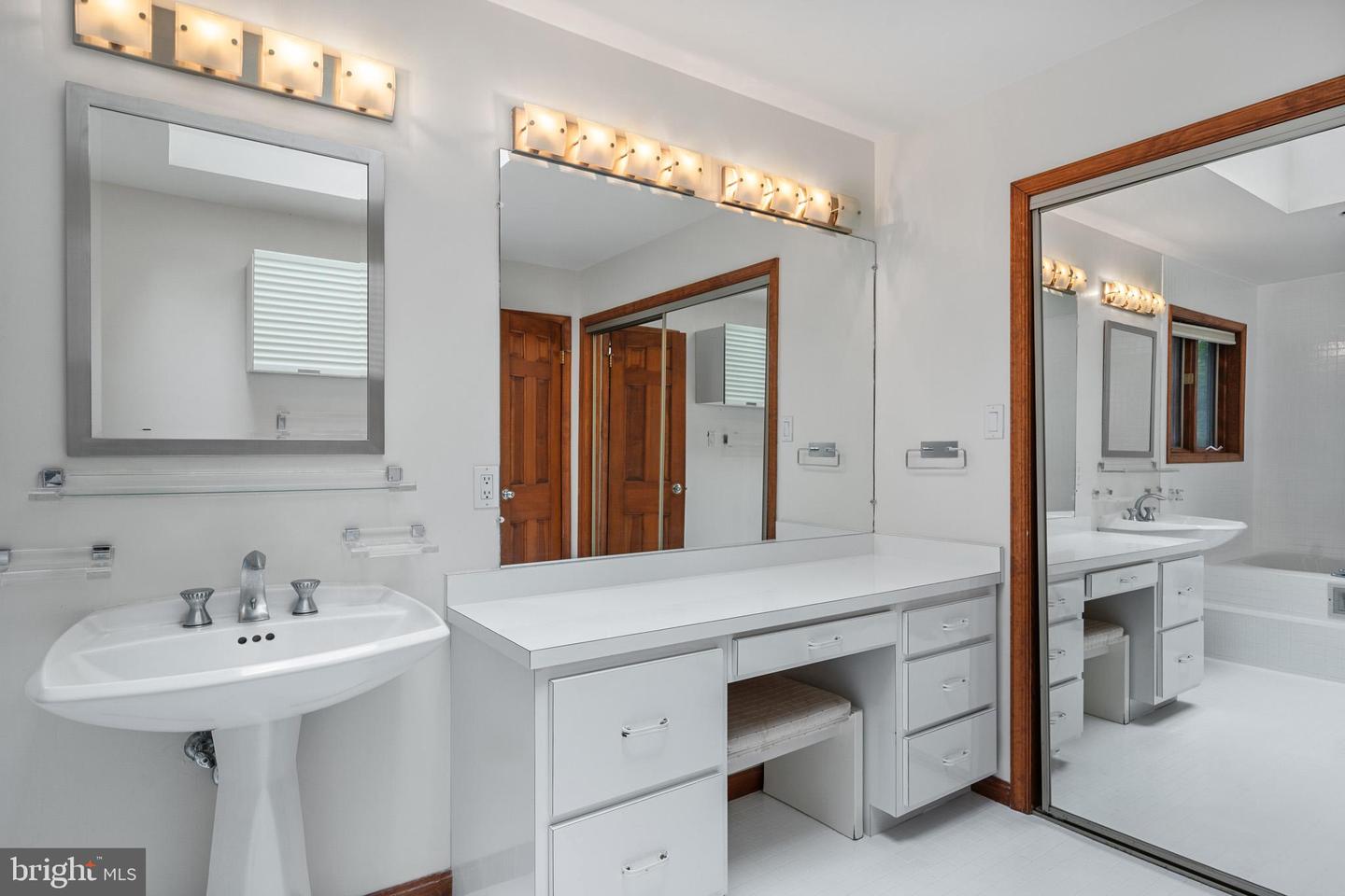 8095 Plowden Dr Property Photo 39