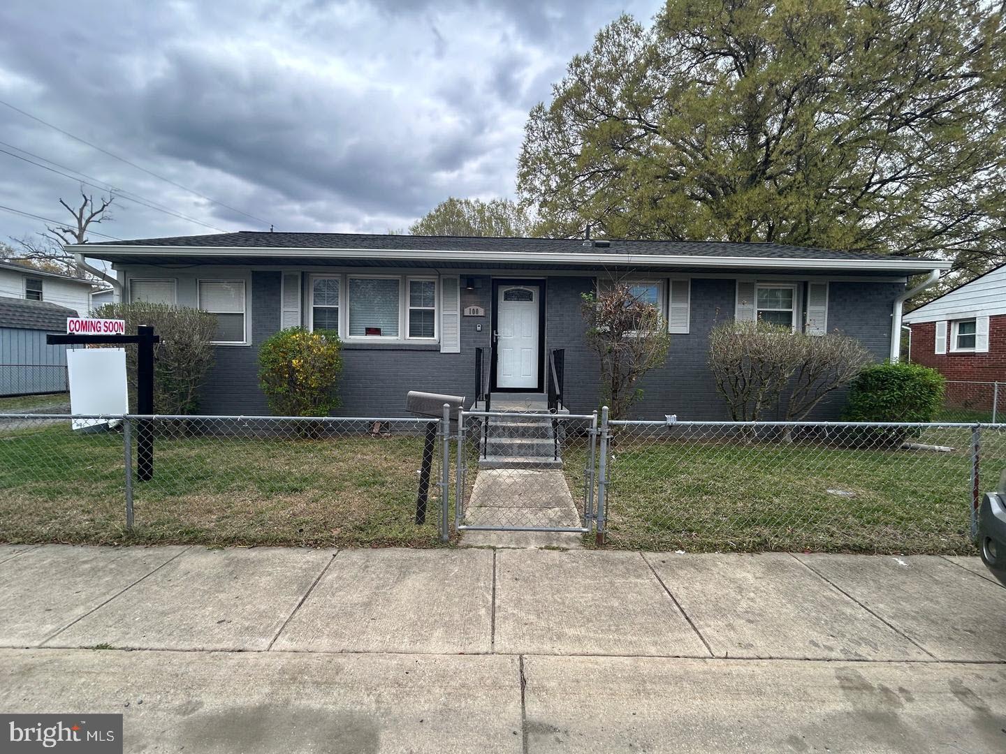 100 Ellerbe Dr Property Photo 1