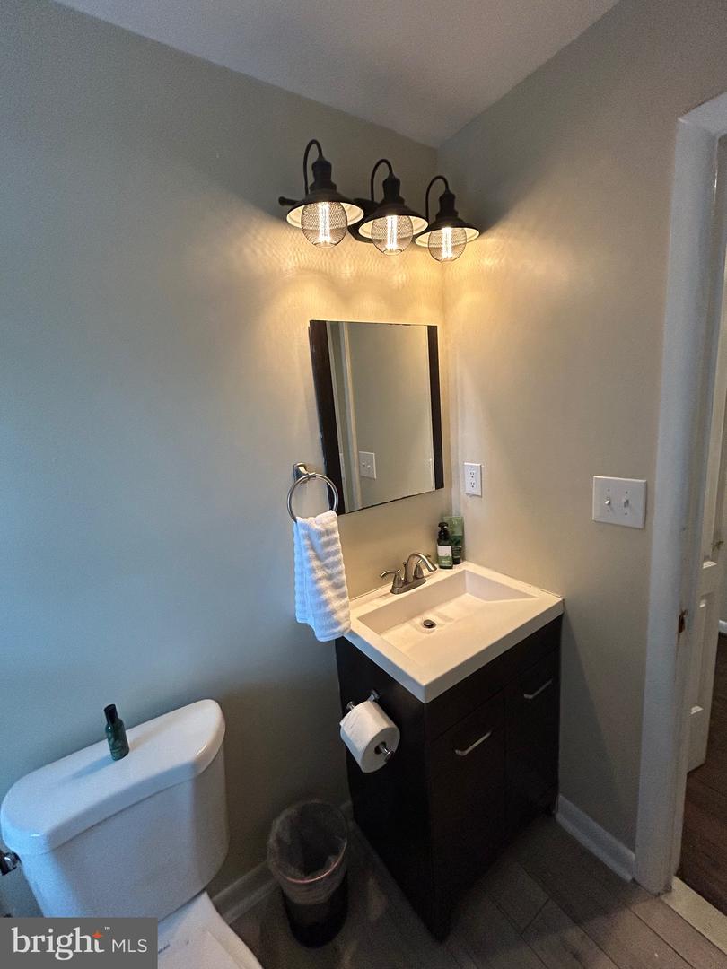 100 Ellerbe Dr Property Photo 10