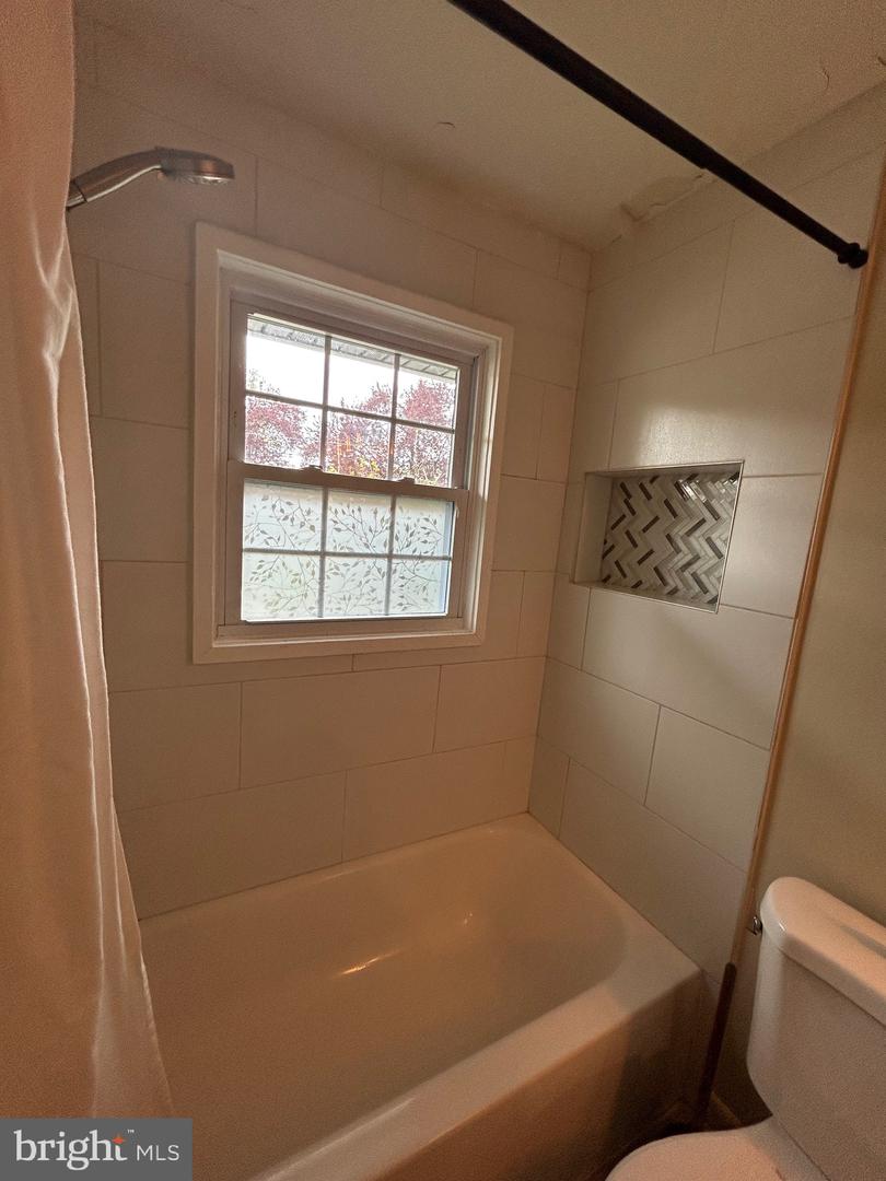 100 Ellerbe Dr Property Photo 11