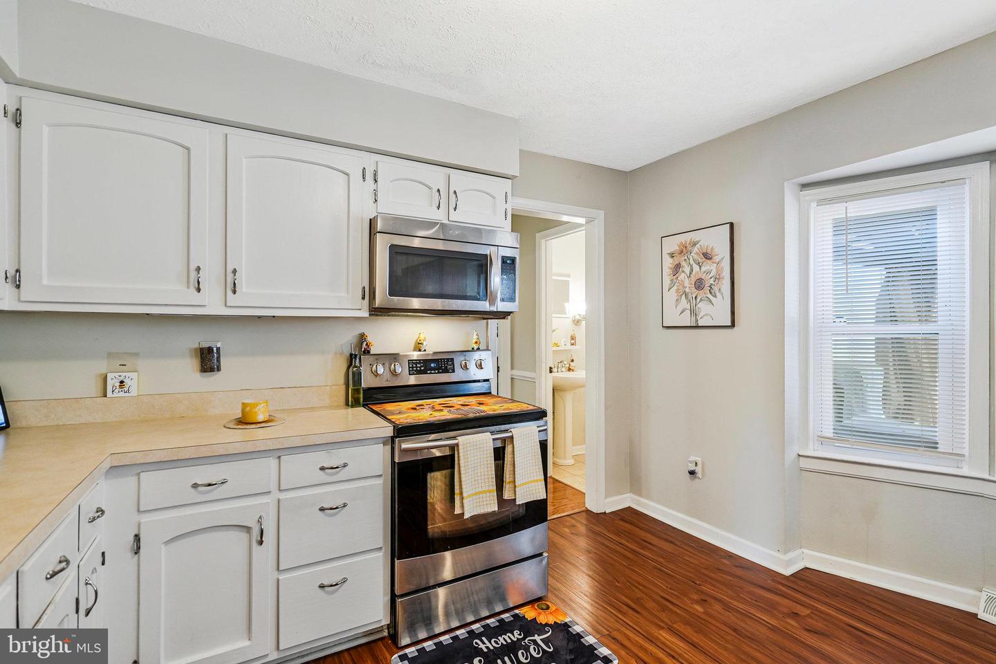 3965 Lee Ln Property Photo 6