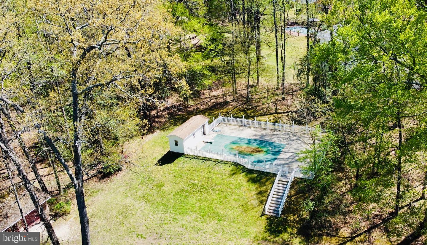 9880 Beech Ln Property Photo 15