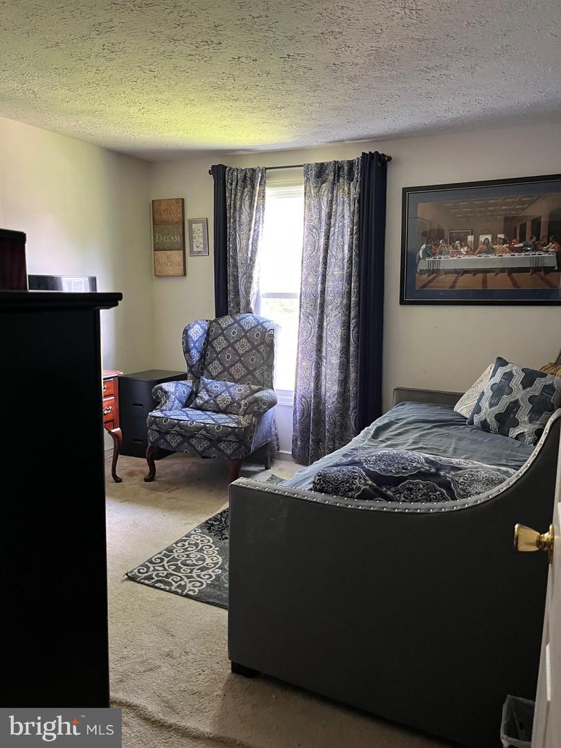 4071 Powell Ct Property Photo 5