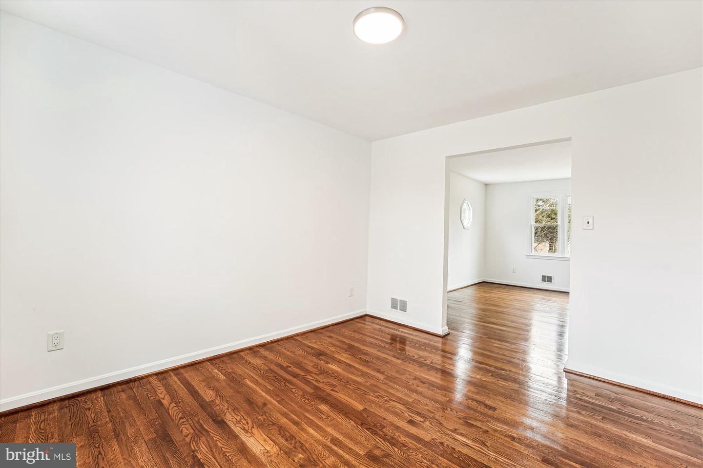 8475 Wedding Dr Property Photo 17