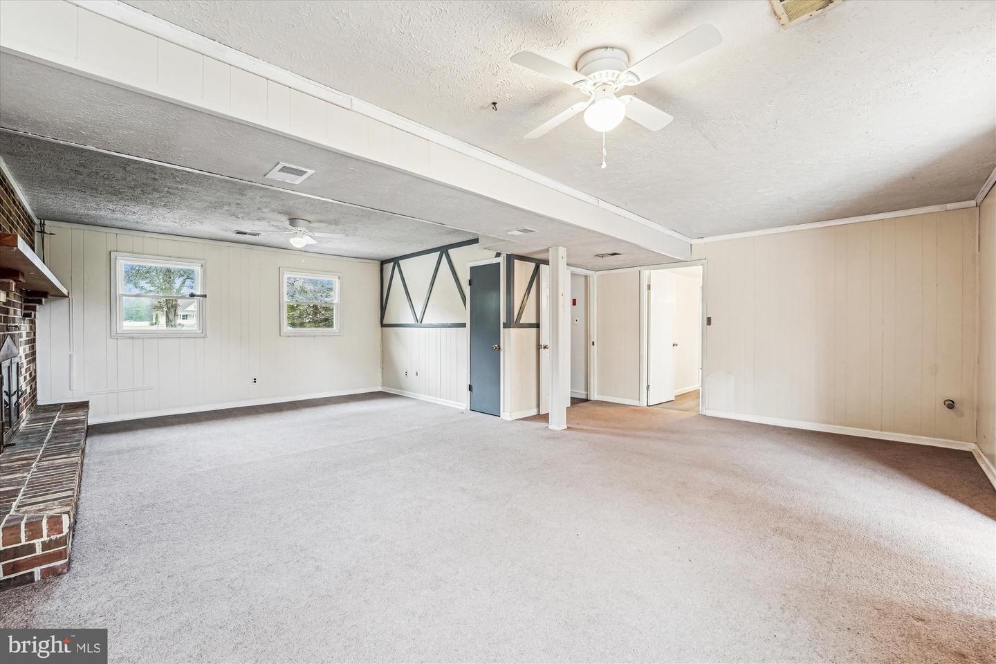 8475 Wedding Dr Property Photo 34
