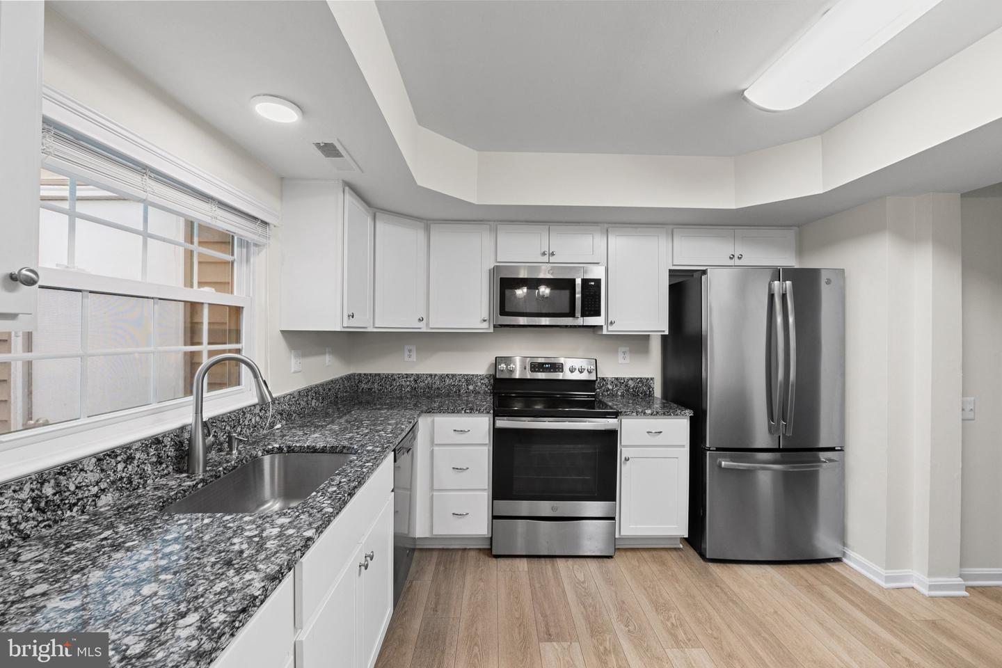 3877 Kearnys Inn Pl Property Photo 14