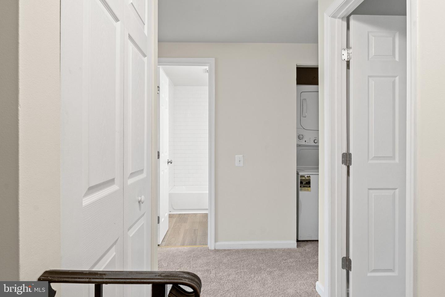 3877 Kearnys Inn Pl Property Photo 19