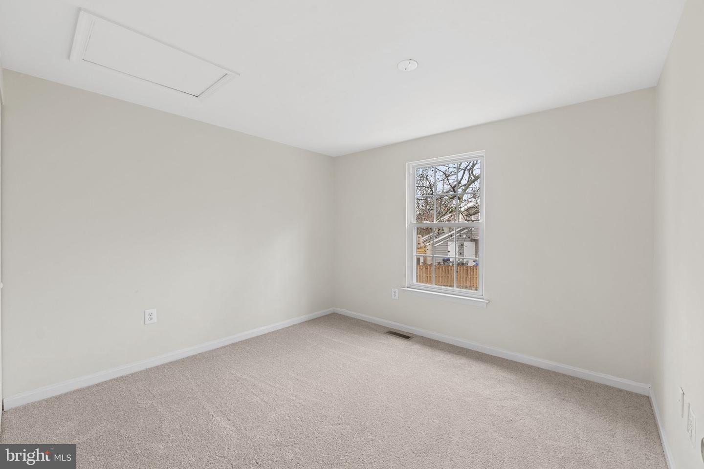 3877 Kearnys Inn Pl Property Photo 20