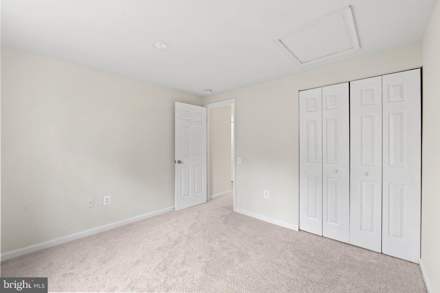 3877 Kearnys Inn Pl Property Photo 22