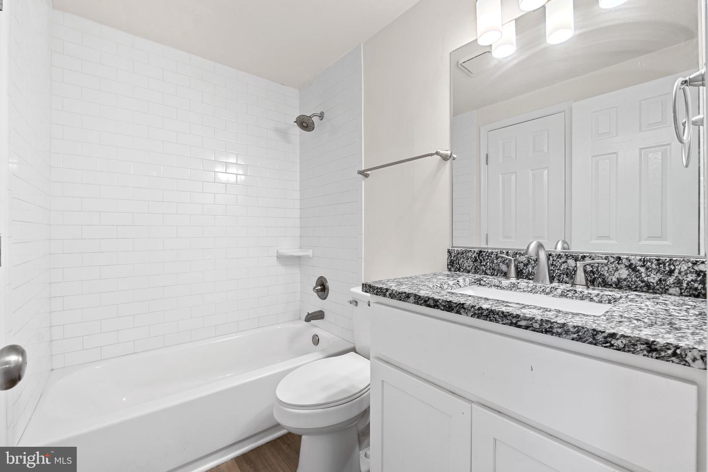 3877 Kearnys Inn Pl Property Photo 23