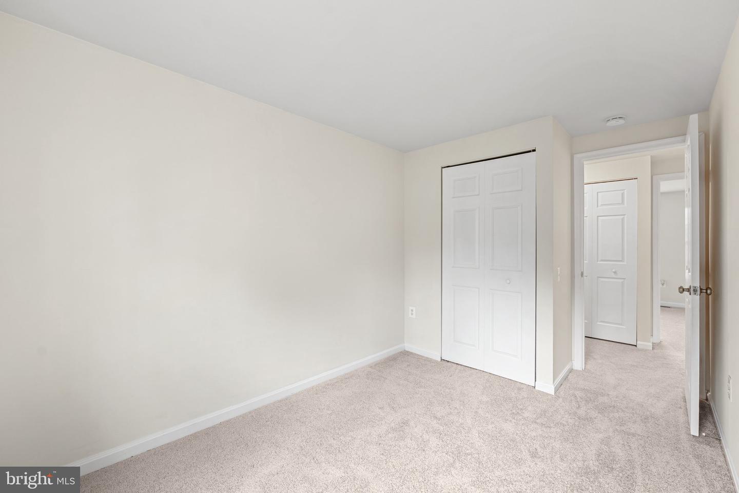 3877 Kearnys Inn Pl Property Photo 25