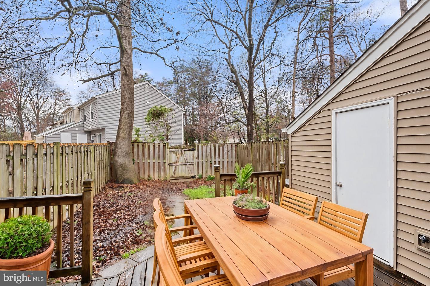 3877 Kearnys Inn Pl Property Photo 32