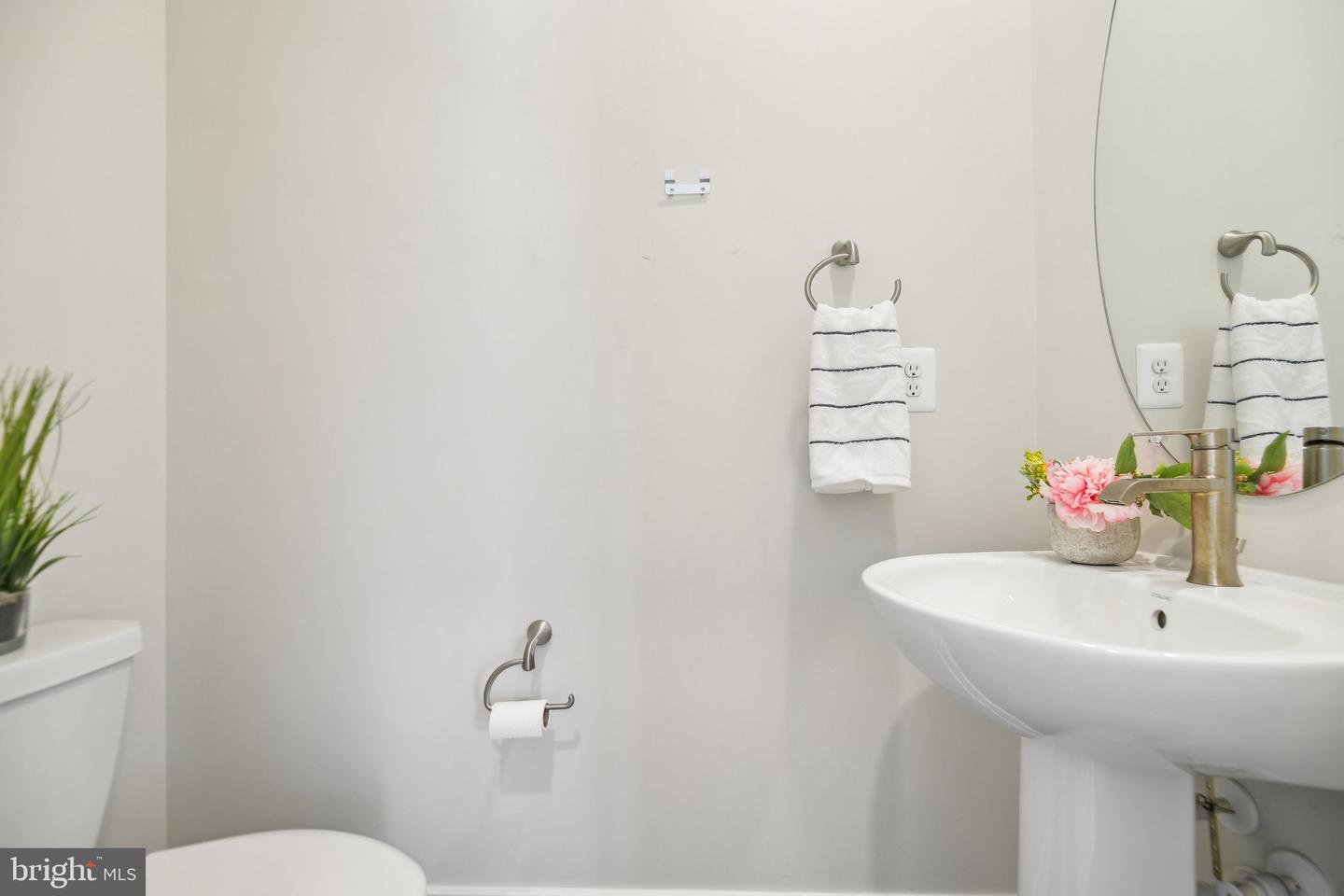 3024 Coriander Pl Property Photo 17