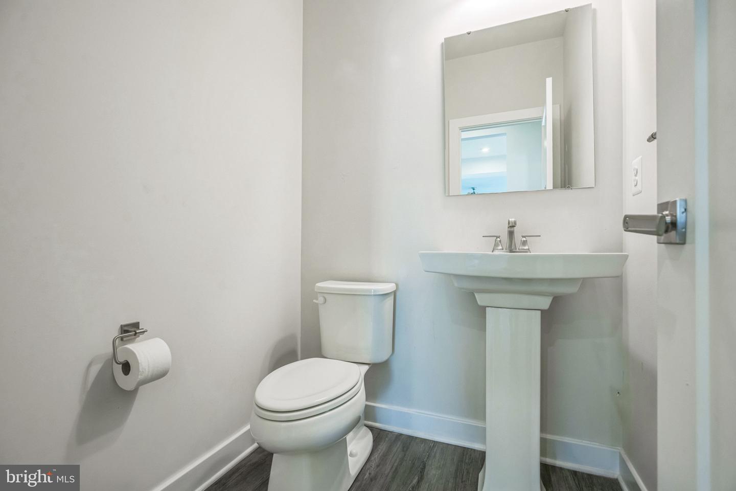 8753 Whittington St Property Photo 7