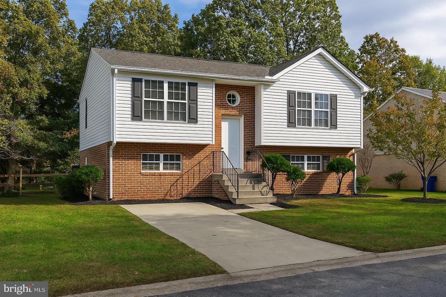 5308 Flagfish Ct Property Photo 1
