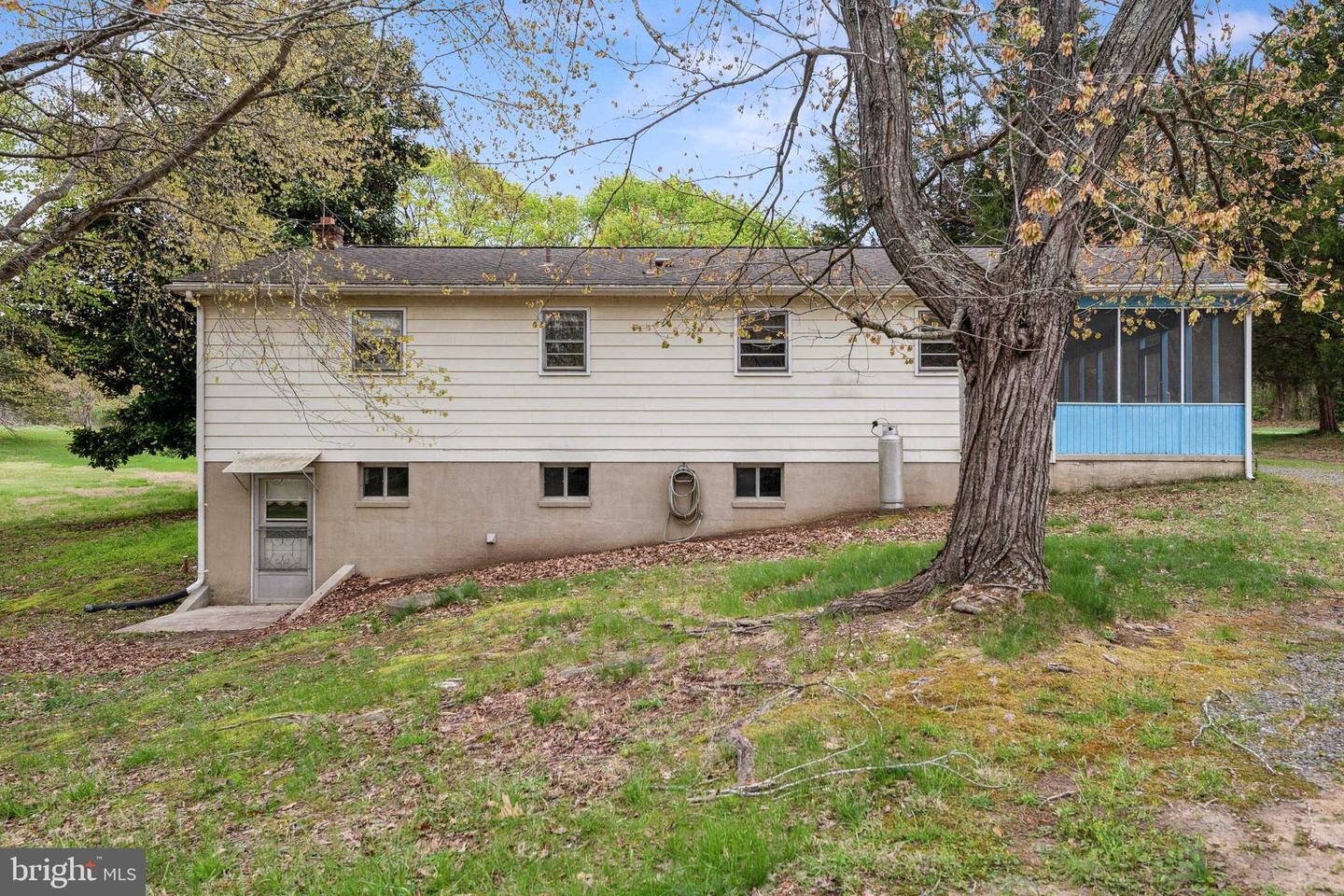 4090 Gardiner Rd Property Photo 25