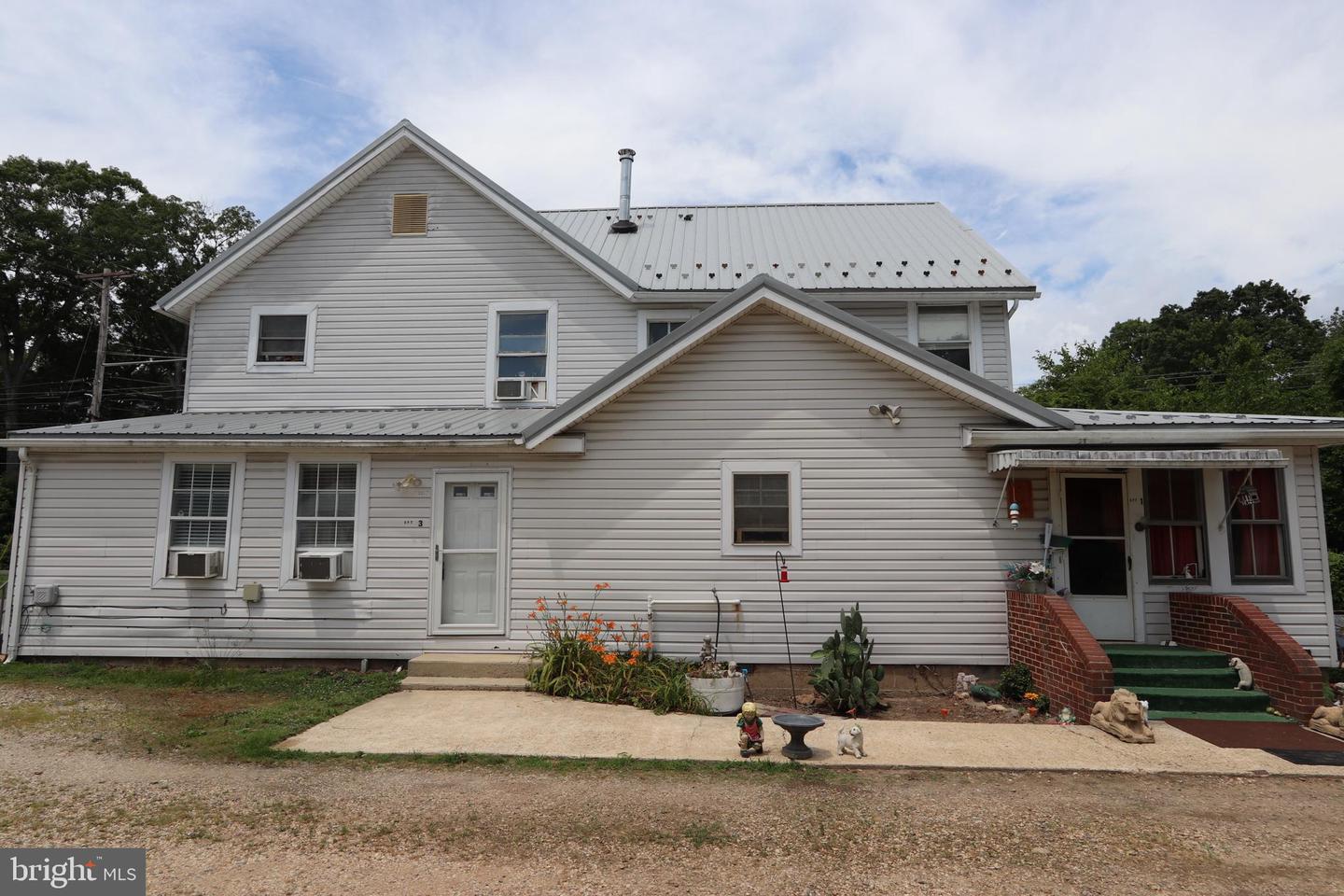 4601 Strauss Ave Property Photo 5