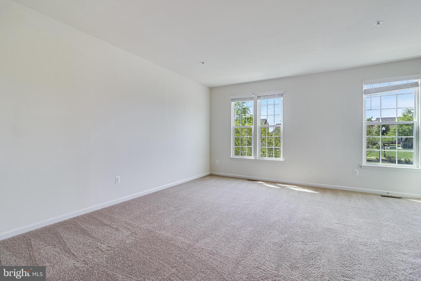 11865 Saint Linus Dr Property Photo 12